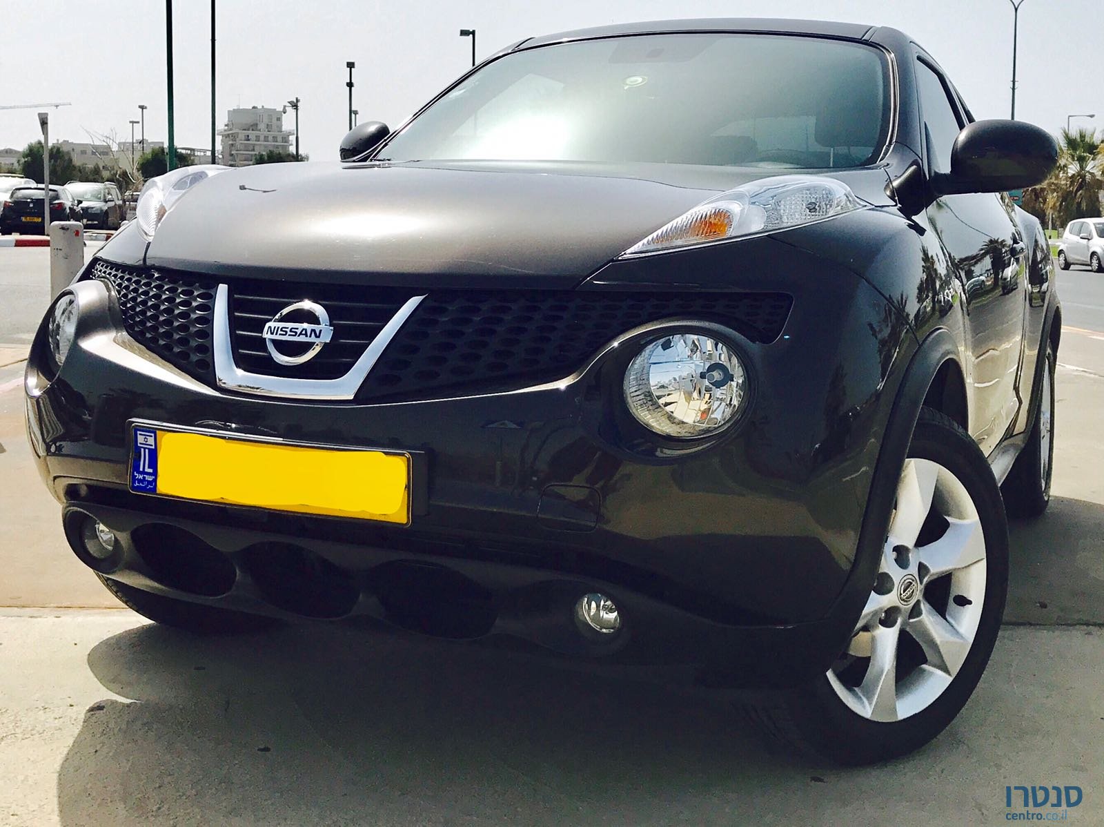 2012' Nissan Juke photo #2