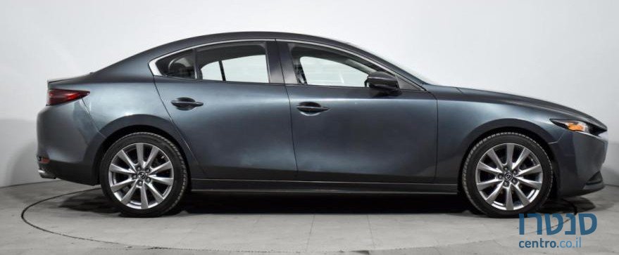 2020' Mazda 3 photo #3