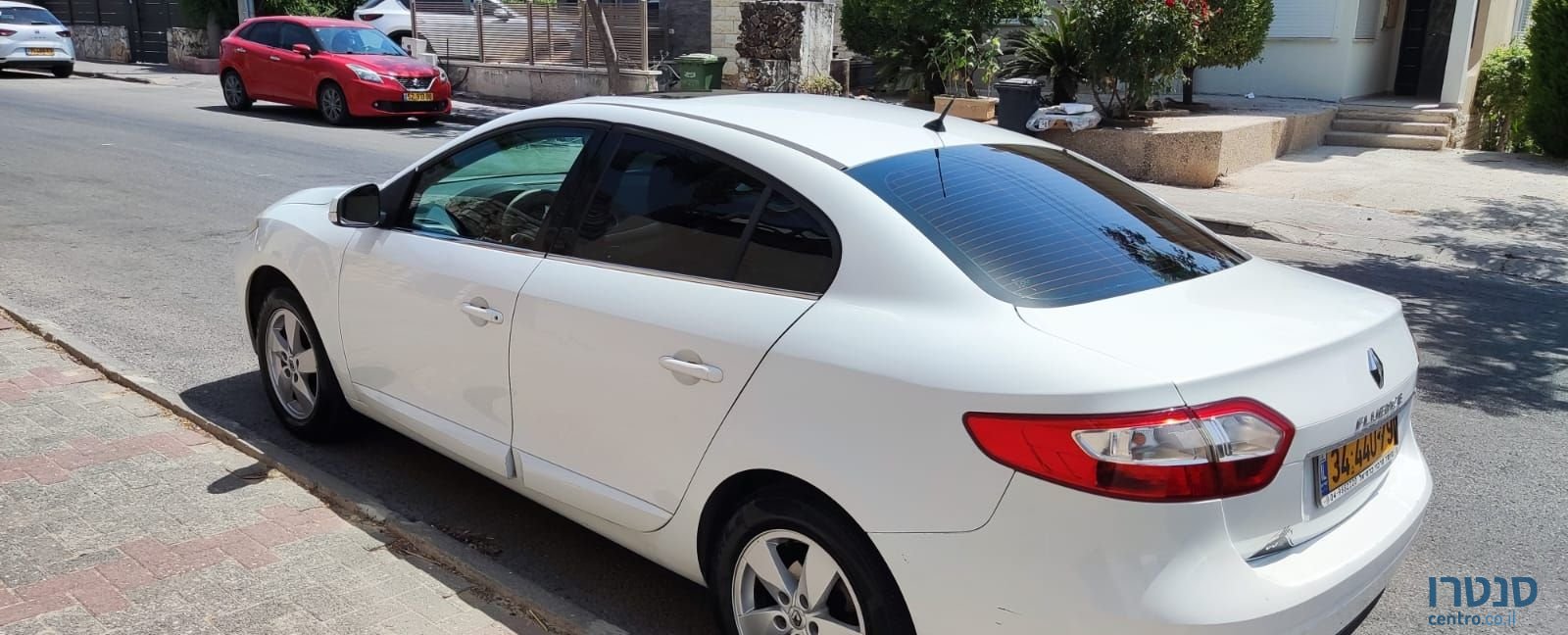2012' Renault Fluence רנו פלואנס photo #5