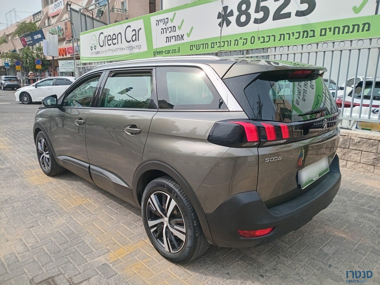 2019' Peugeot 5008 photo #3