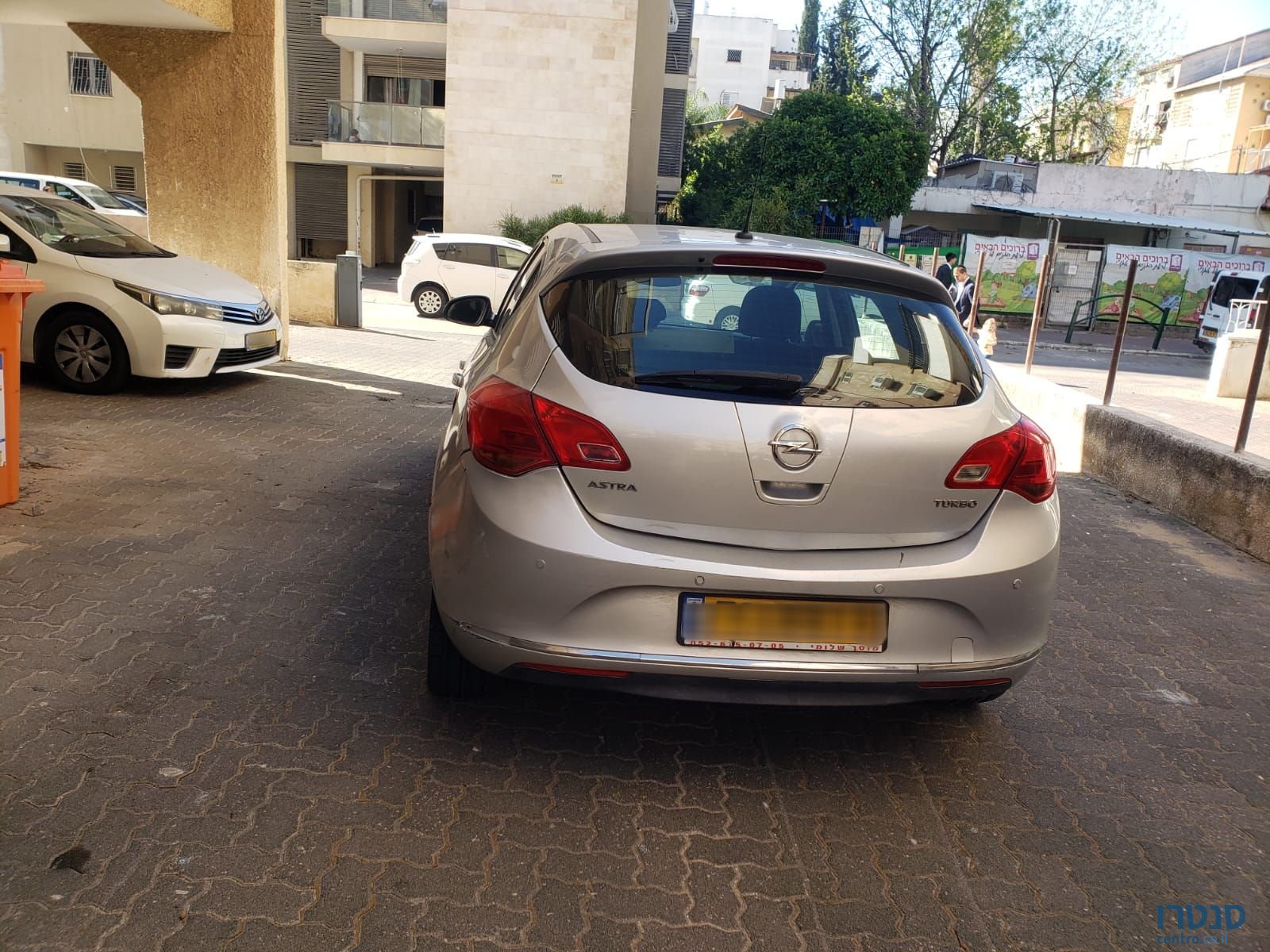 2012' Opel Astra אופל אסטרה photo #2