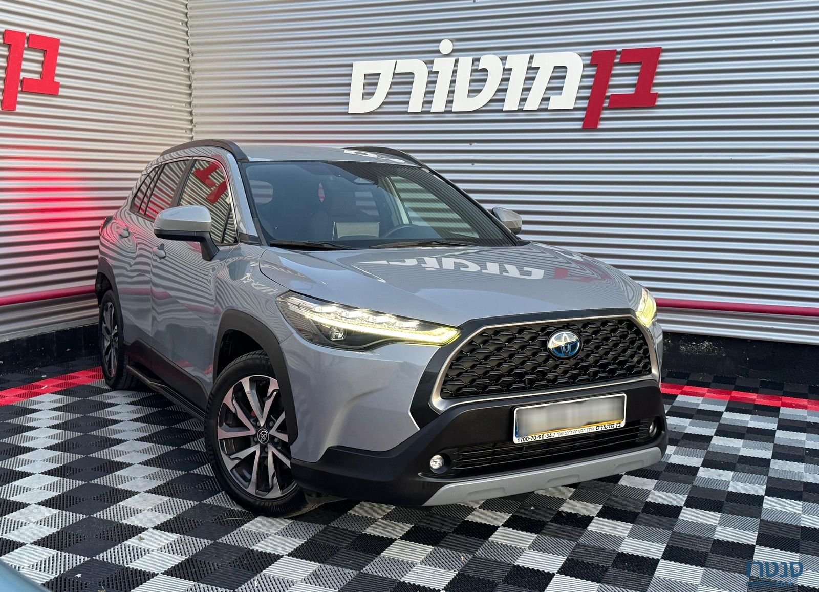 2022' Toyota Corolla Cross טויוטה קורולה קרוס photo #1