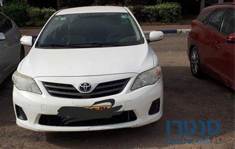 2010' Toyota Corolla טויוטה קורולה photo #1