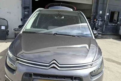 2022' Citroen C4 Picasso סיטרואן C4 פיקאסו