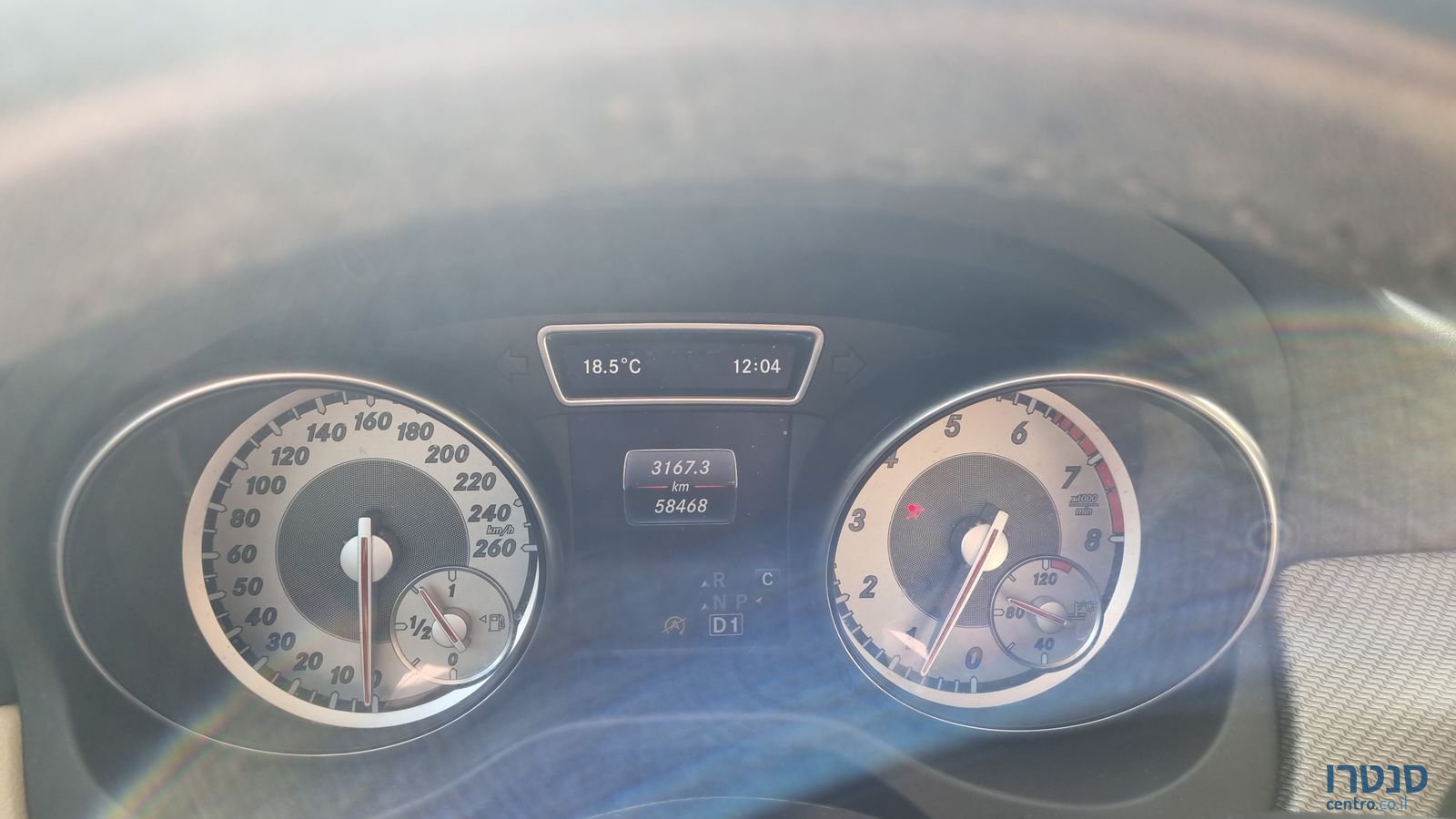 2017' Mercedes-Benz GLA מרצדס photo #2