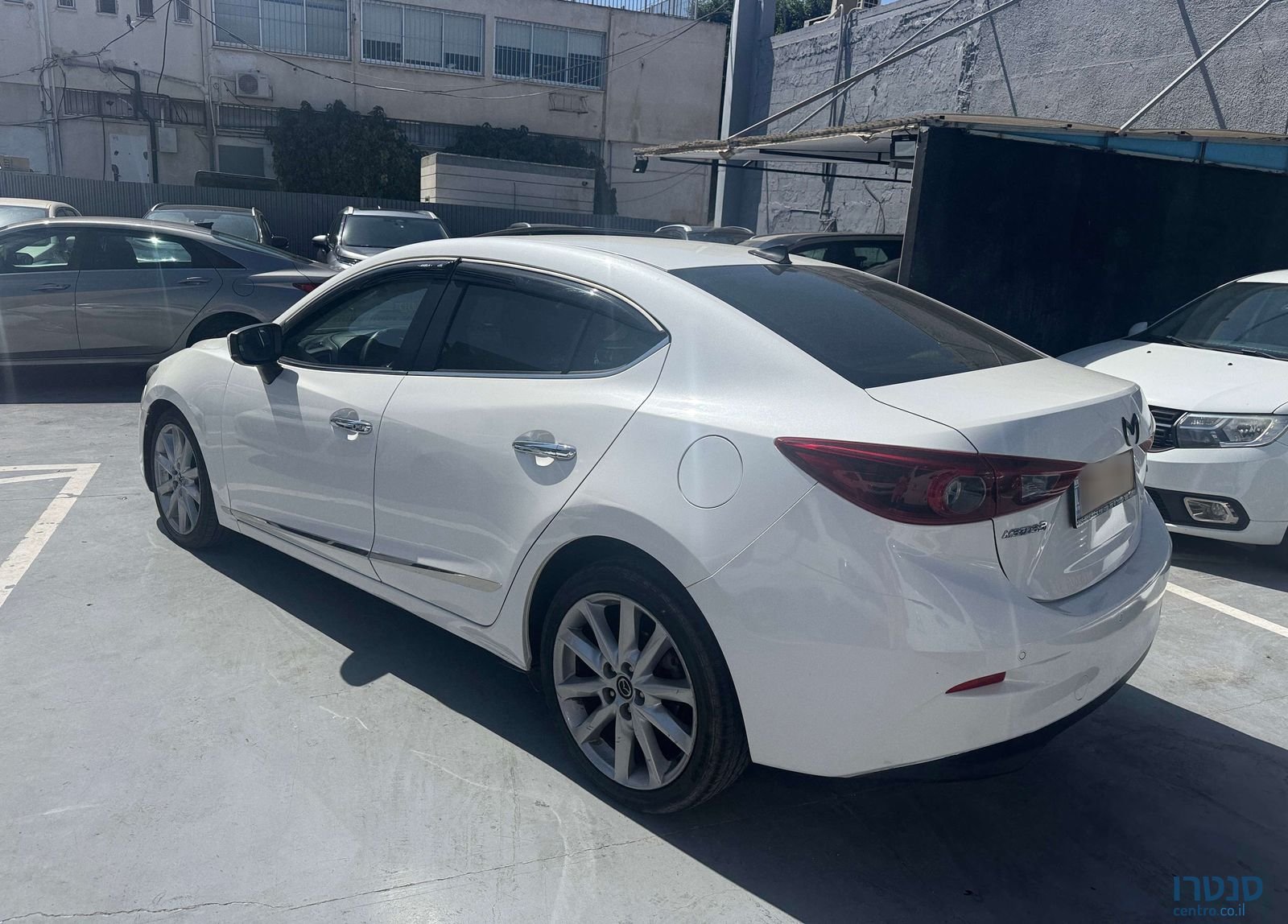 2017' Mazda 3 מאזדה photo #4