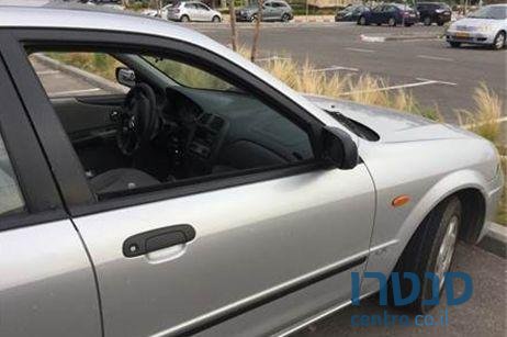 2003' Mazda 323 מאזדה photo #2