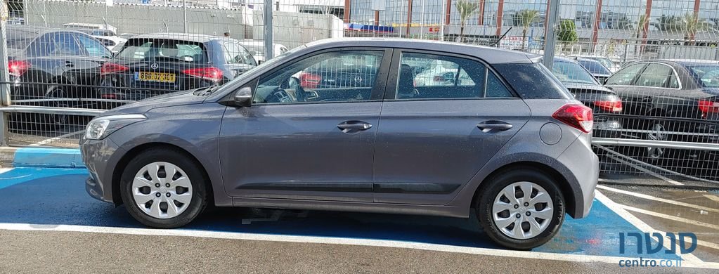 2018' Hyundai i20 יונדאי photo #2