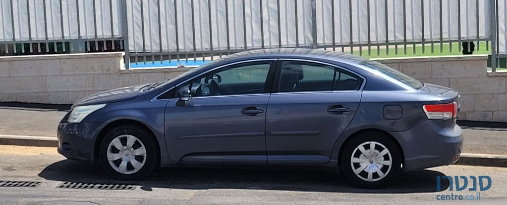 2010' Toyota Avensis טויוטה אוונסיס photo #2