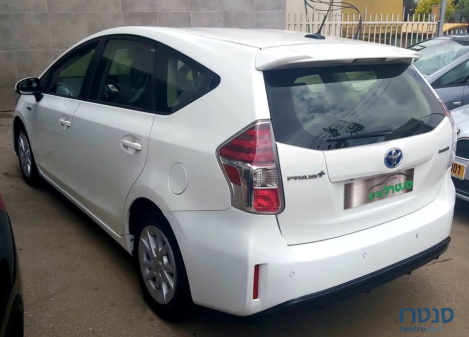 2019' Toyota Prius photo #4