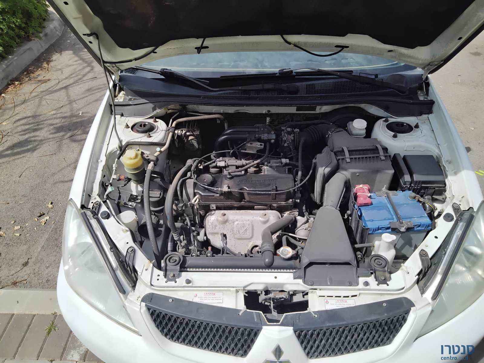 2008' Mitsubishi Lancer photo #2