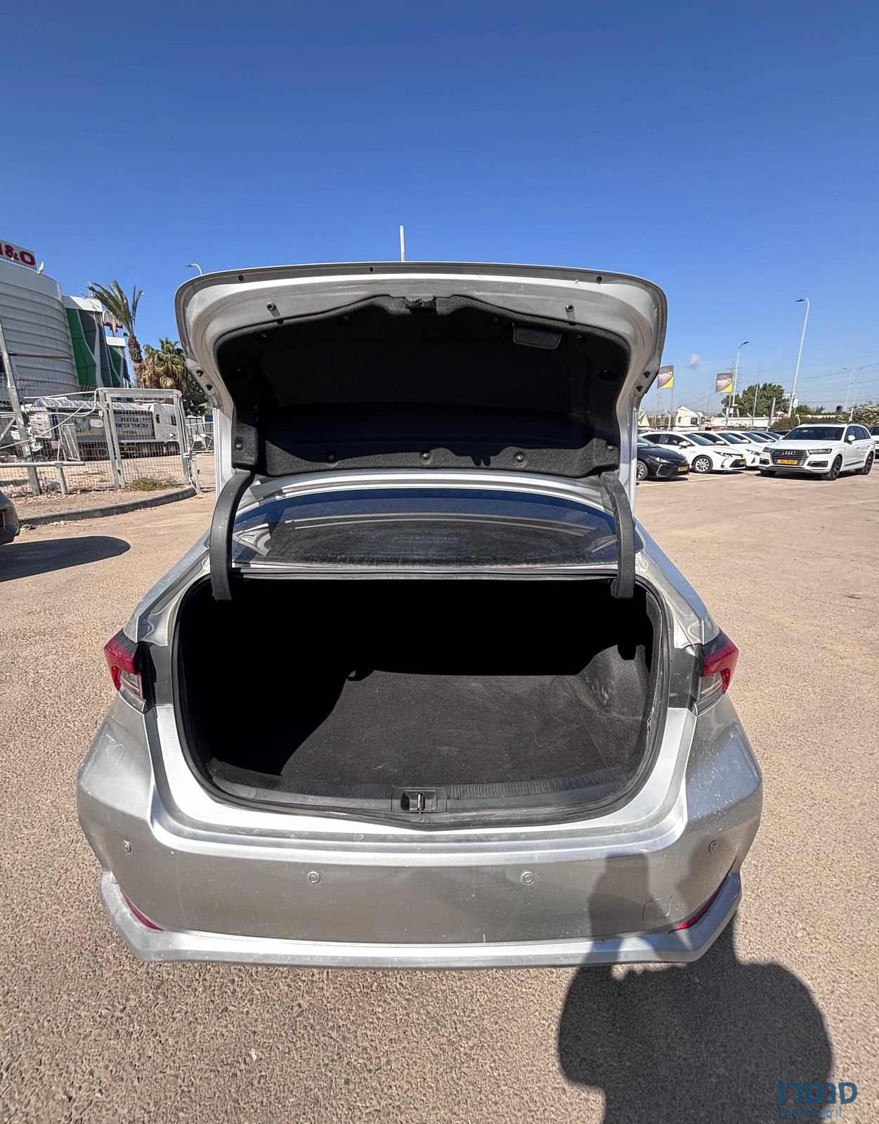 2021' Toyota Corolla טויוטה קורולה photo #4