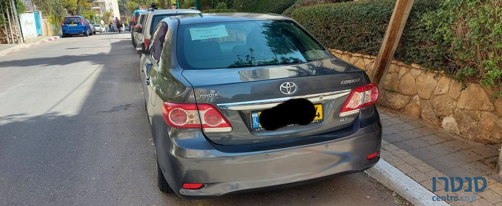 2011' Toyota Corolla טויוטה קורולה photo #2
