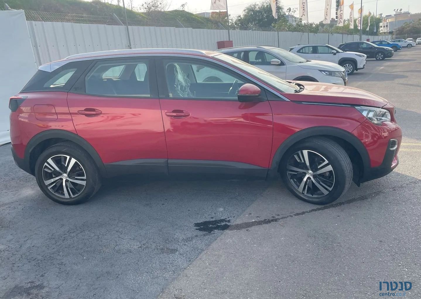 2020' Peugeot 3008 פיג'ו photo #2
