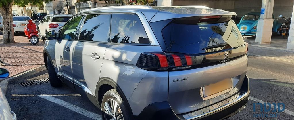 2023' Peugeot 5008 פיג'ו photo #5