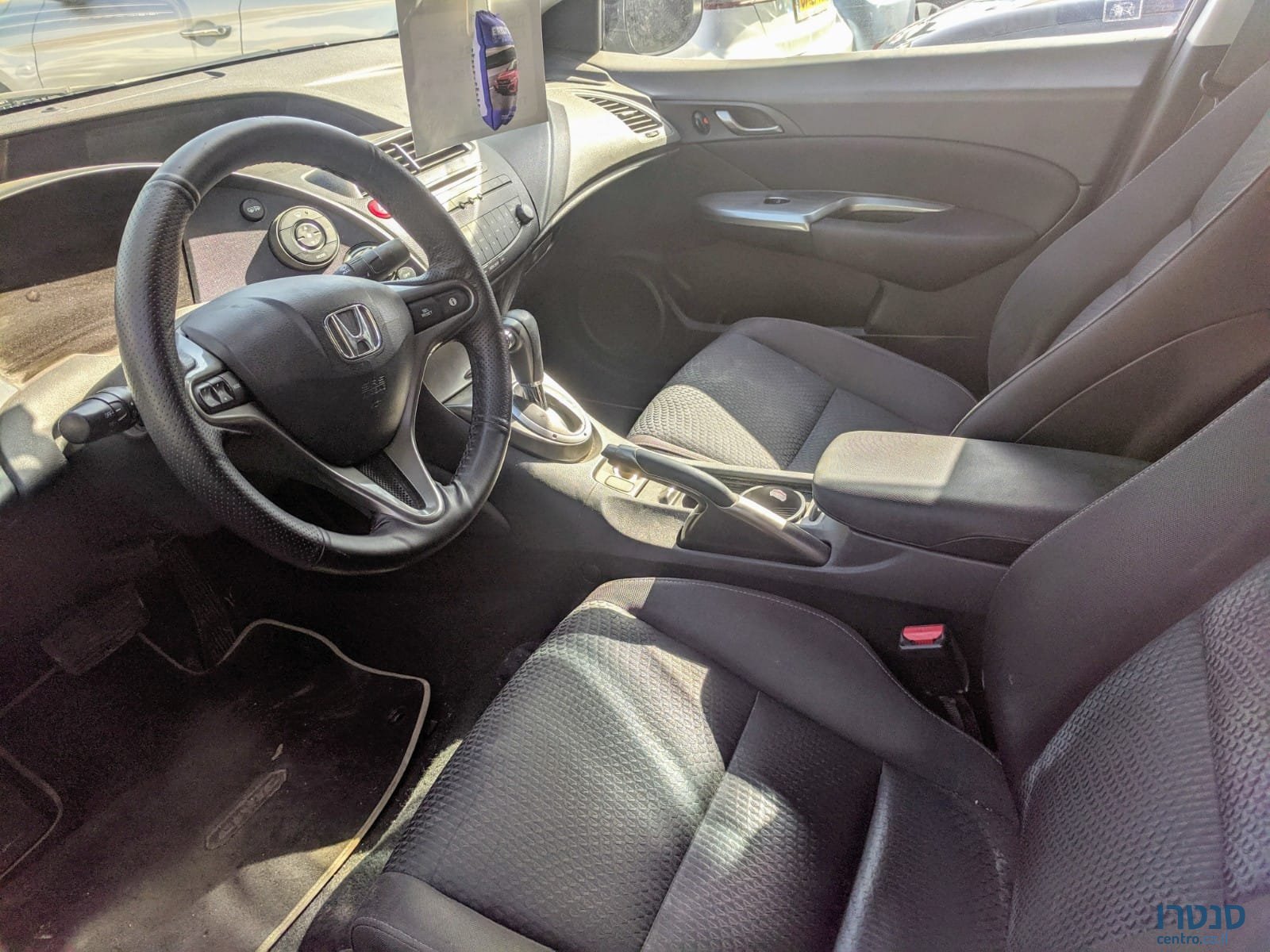 2010' Honda Civic photo #3