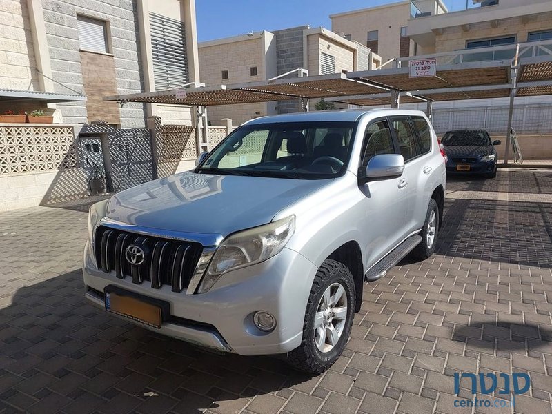 2014' Toyota Land Cruiser טויוטה לנד קרוזר photo #3