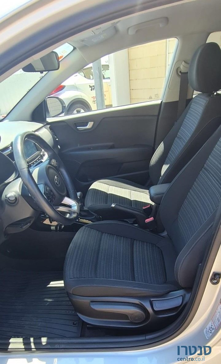 2019' Kia Stonic קיה סטוניק photo #3