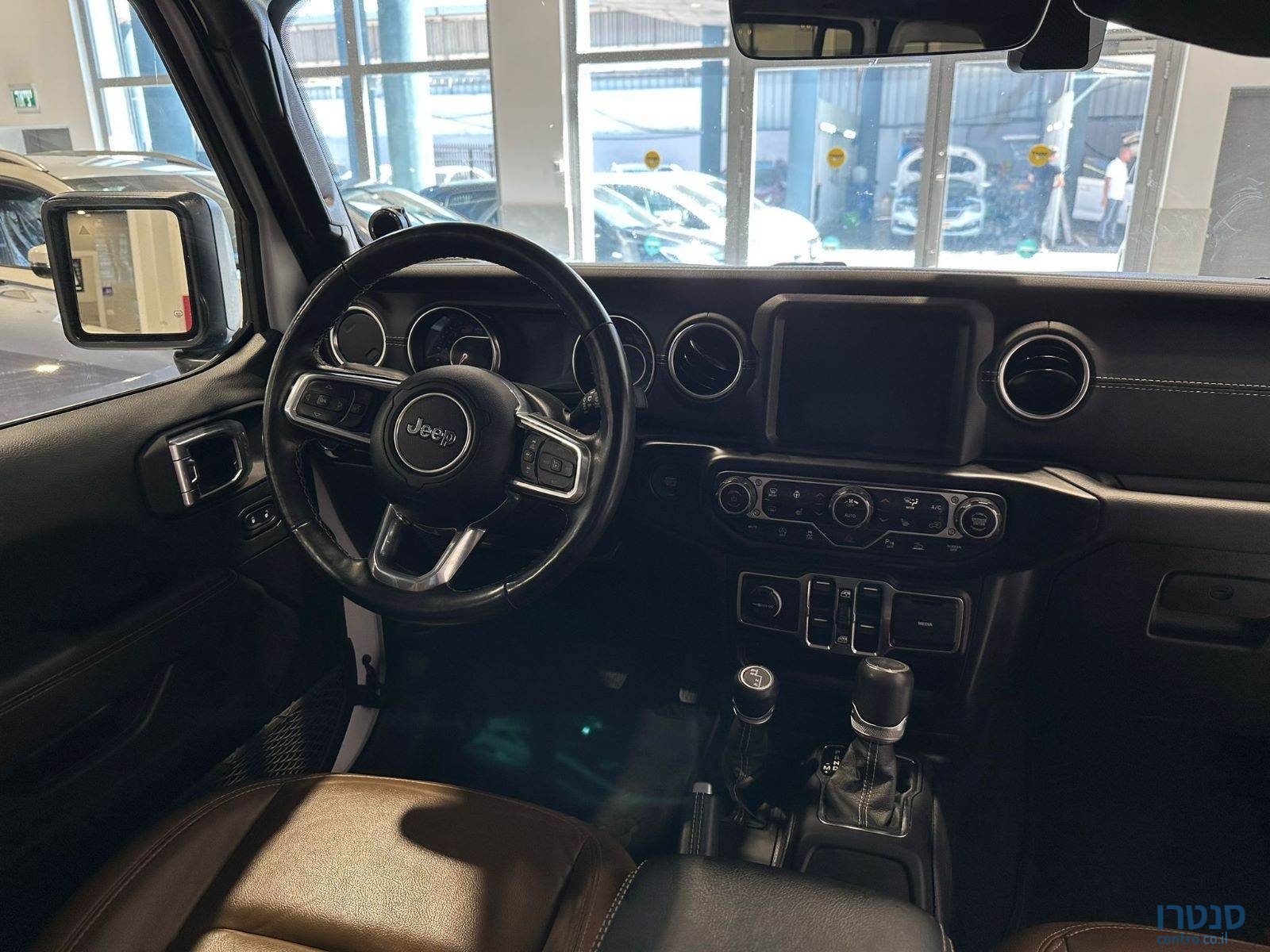 2021' Jeep Wrangler Sahara photo #5