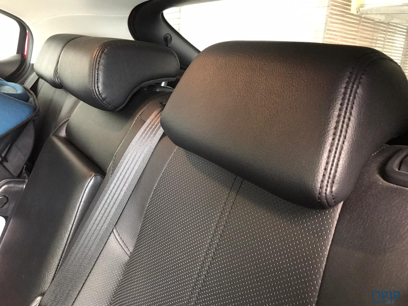 2018' Mazda 3 Premium photo #3