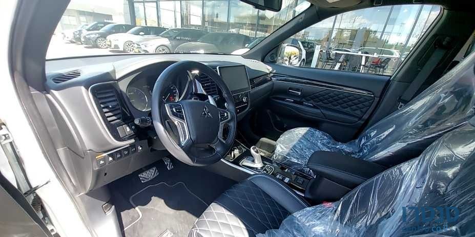 2019' Mitsubishi Outlander מיצובישי אאוטלנדר photo #4