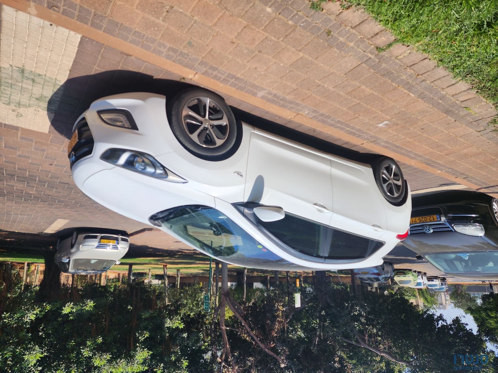 2017' Hyundai i30 יונדאי photo #1