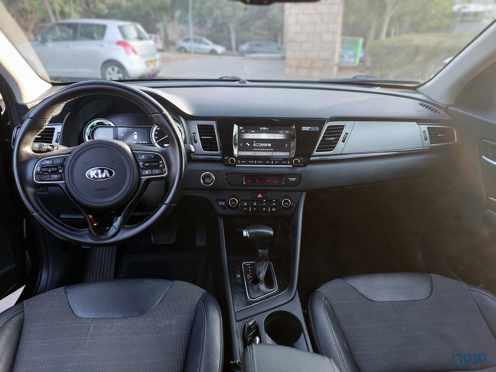 2018' Kia e-Niro photo #5