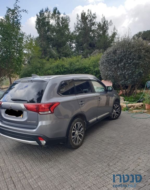 2018' Mitsubishi Outlander מיצובישי אאוטלנדר photo #4