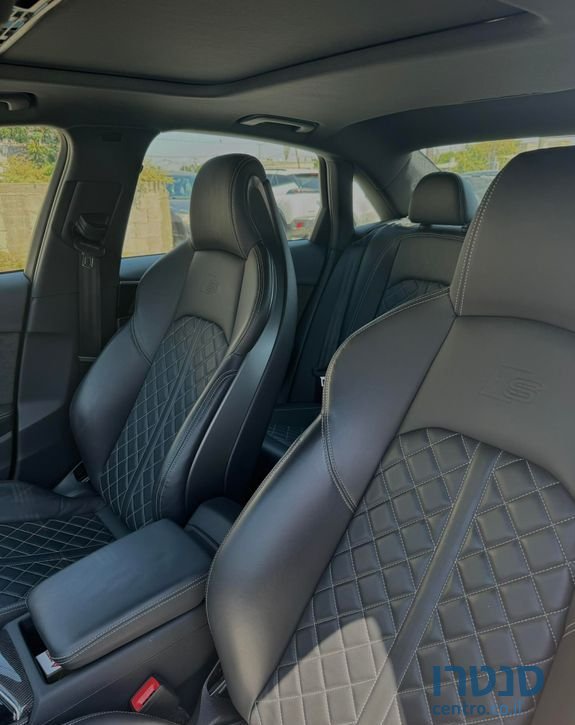 2023' Audi Rs 3 אאודי photo #2