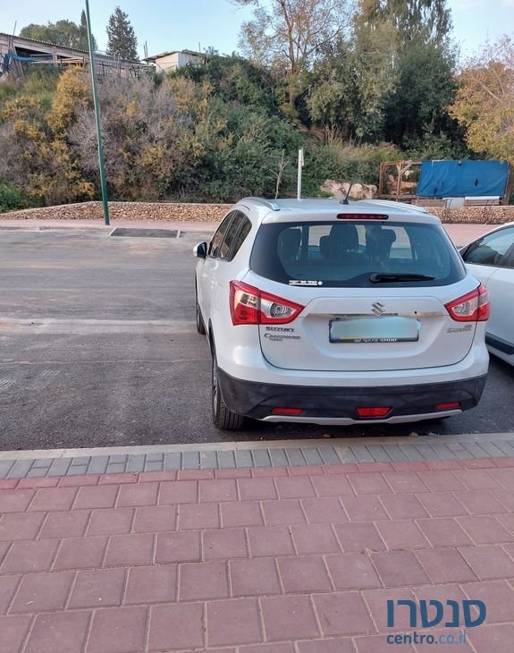 2017' Suzuki SX4 סוזוקי קרוסאובר photo #4