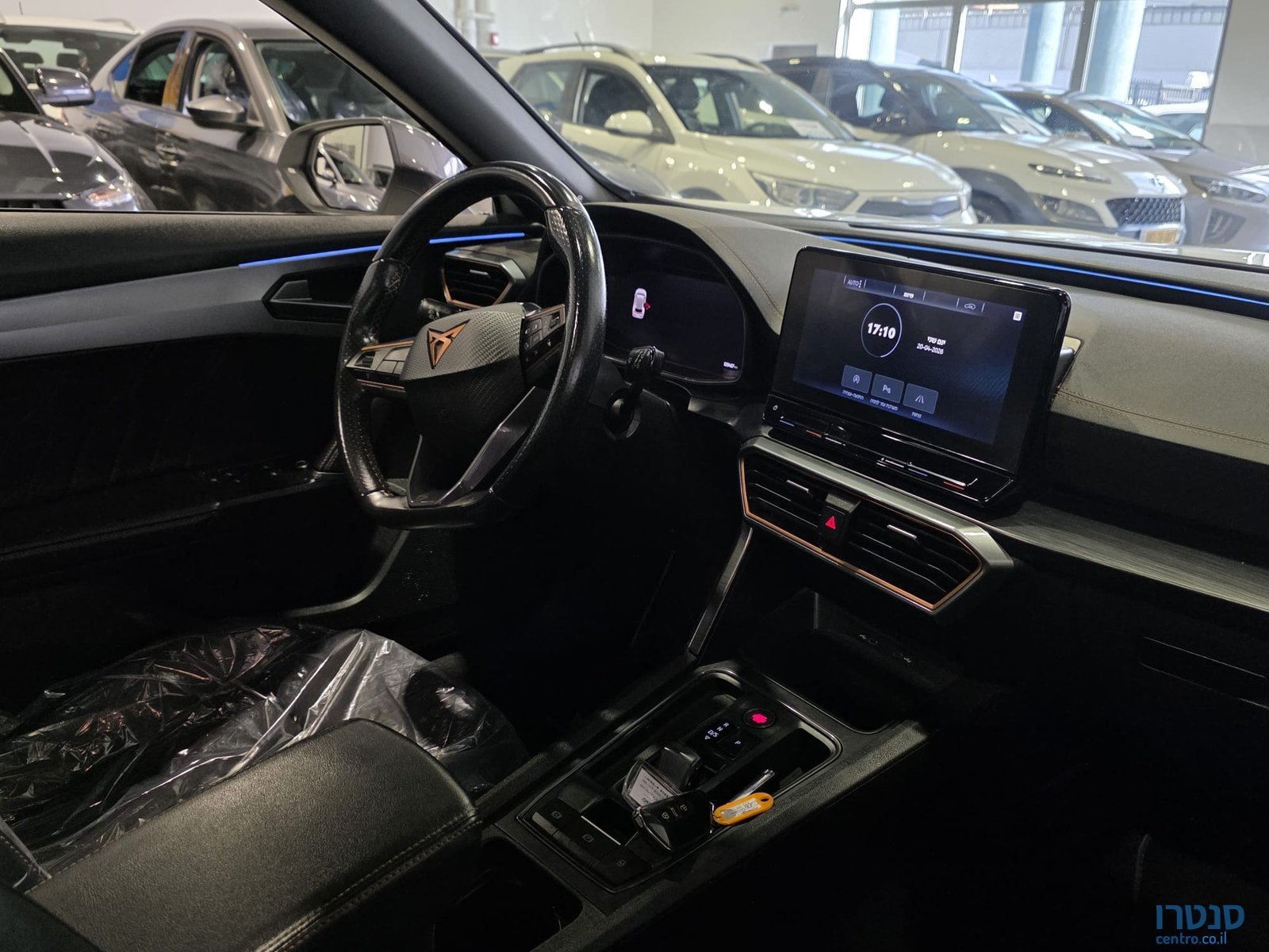 2022' SEAT Cupra photo #6