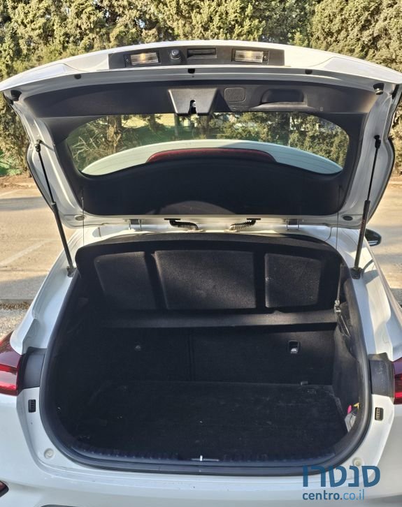 2020' Kia XCeed קיה photo #2