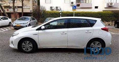 2013' Toyota Auris טויוטה אוריס photo #1