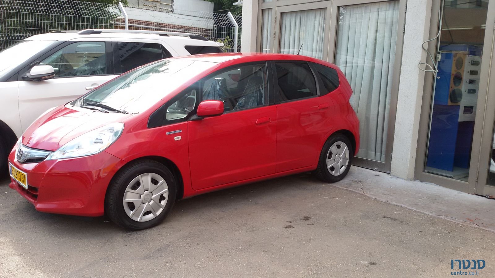 2014' Honda Jazz photo #2