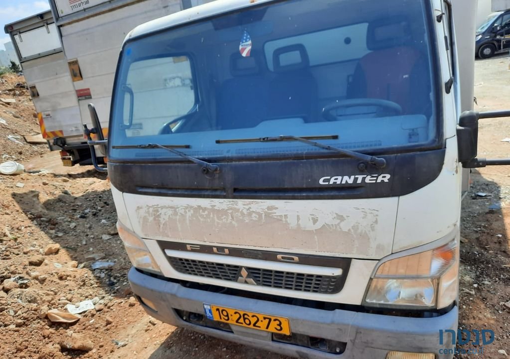 2009' Mitsubishi Canter מיצובישי קאנטר photo #4