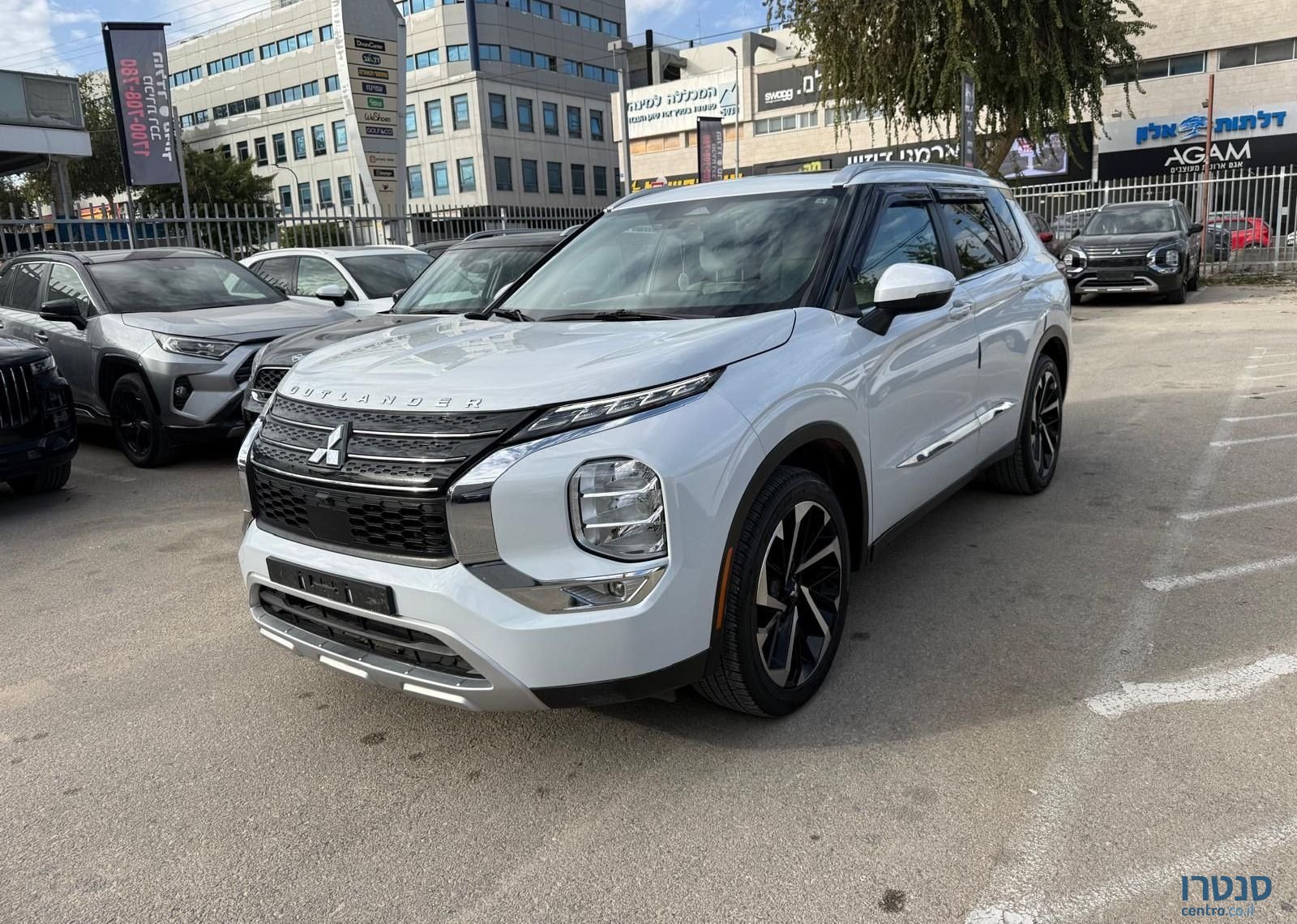 2022' Mitsubishi Outlander מיצובישי אאוטלנדר photo #1