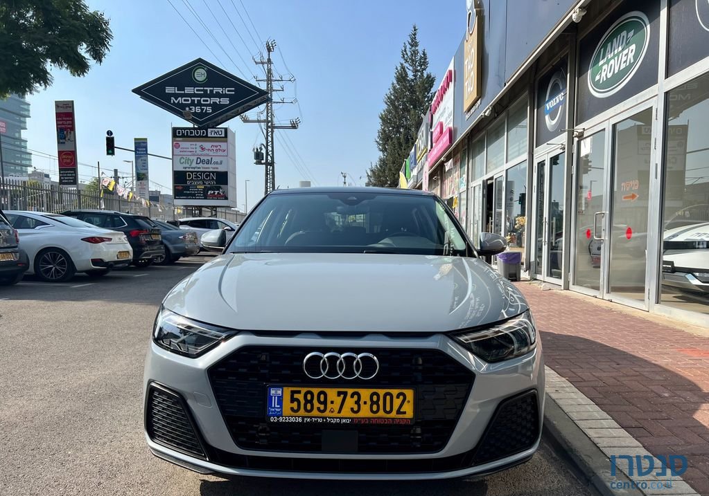 2021' Audi A1 אאודי photo #1
