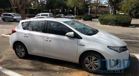 2013' Toyota Auris טויוטה אוריס photo #2