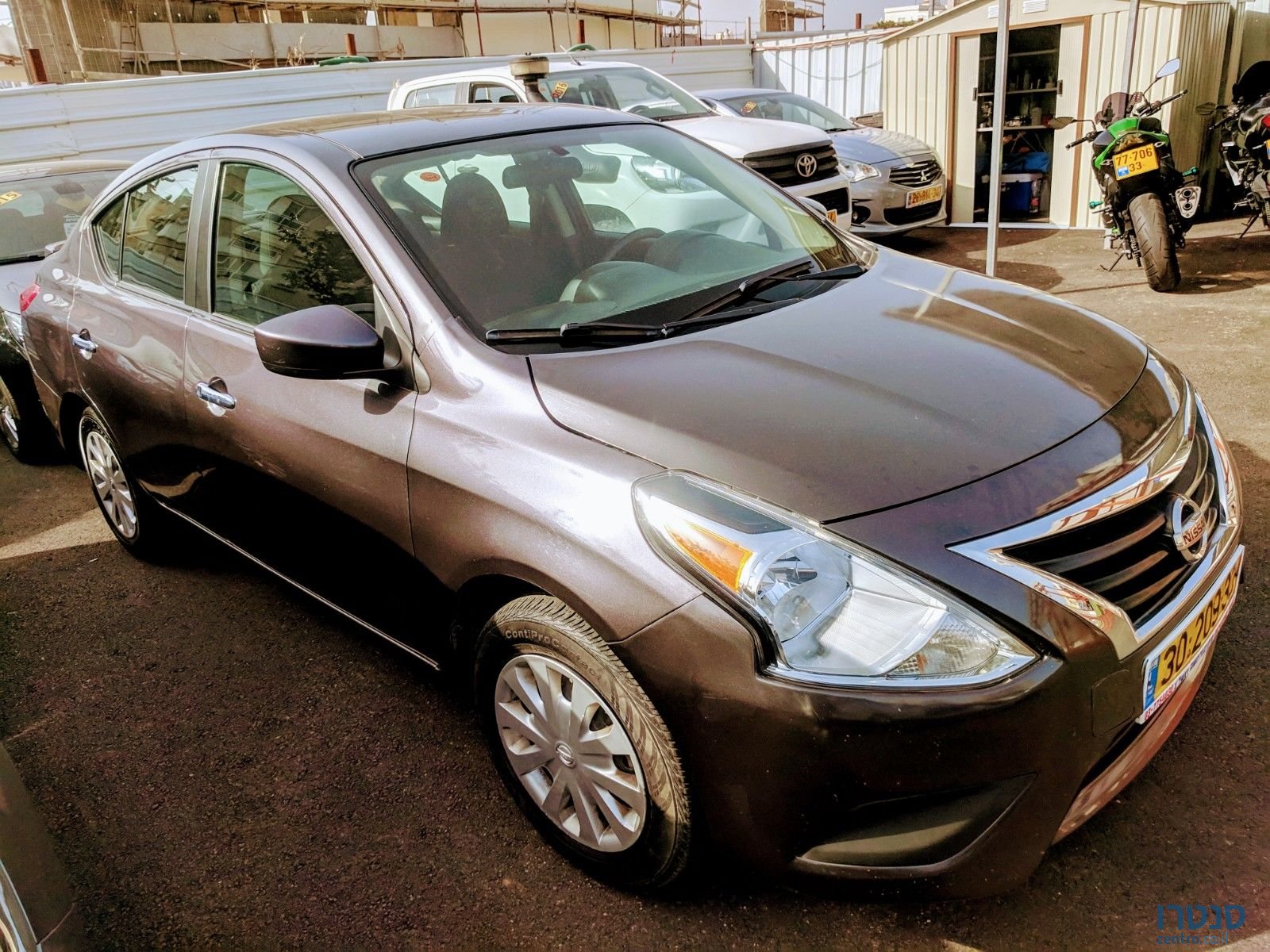 2015' Nissan Almera photo #2