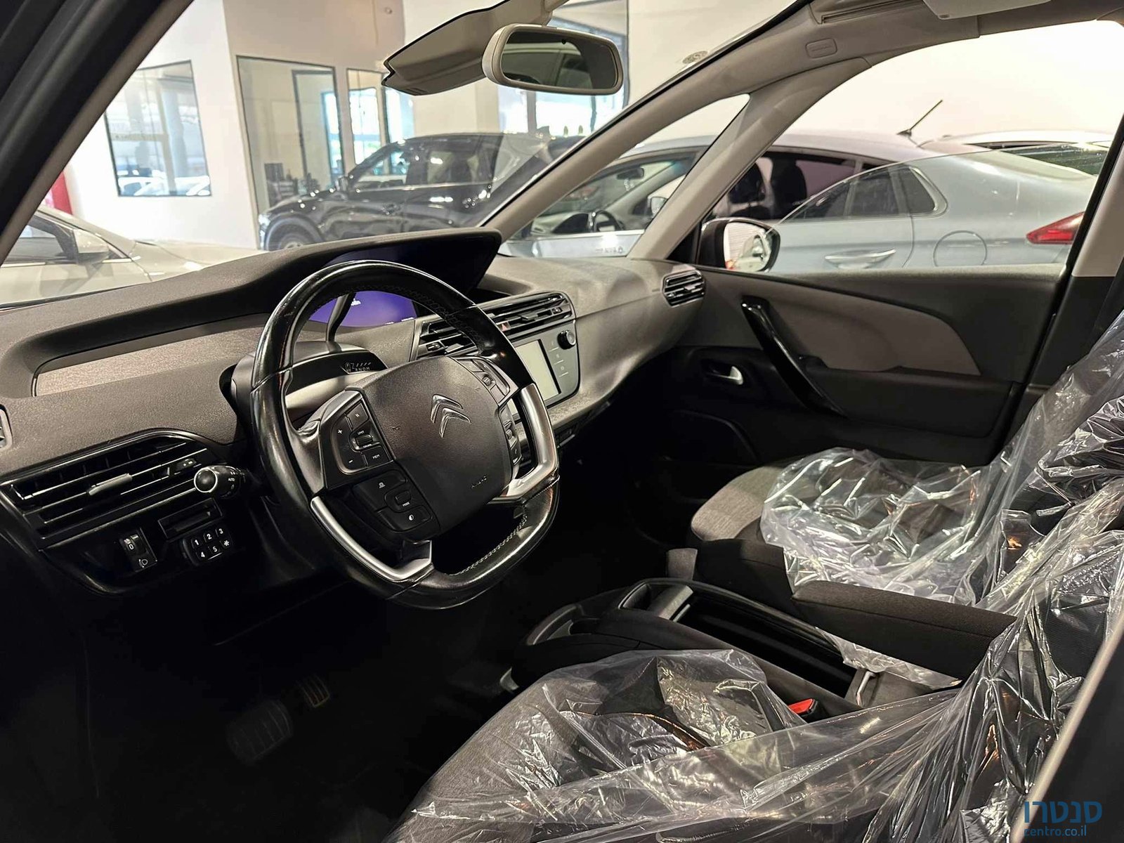 2020' Citroen C4 SpaceTourer photo #5