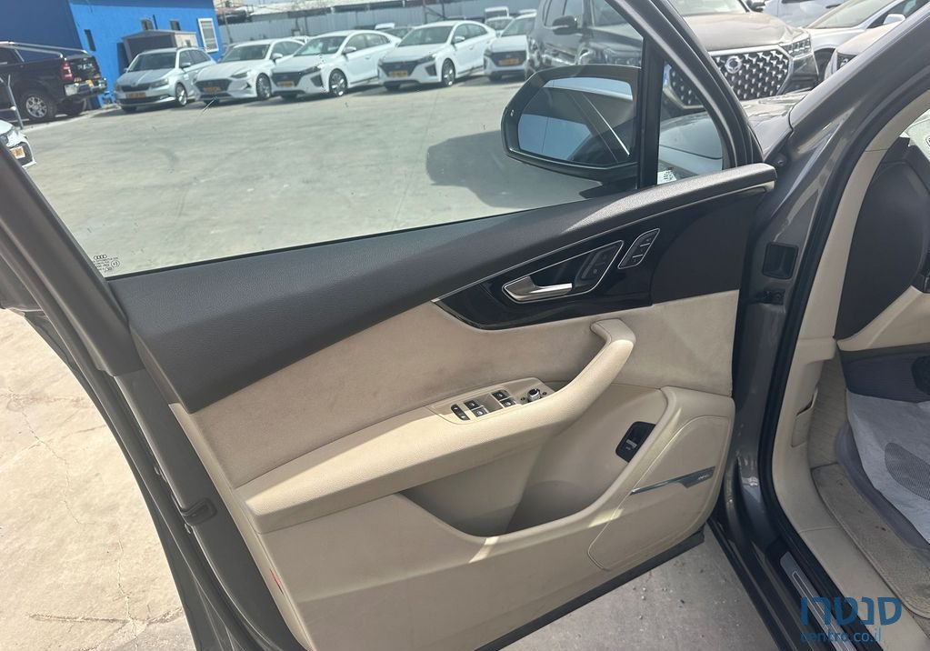 2017' Audi Q7 אאודי photo #6