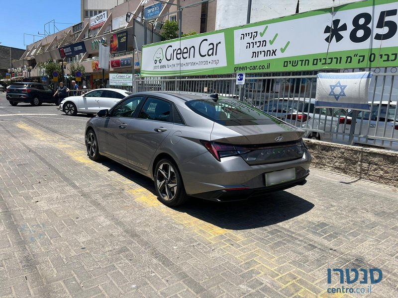 2021' Hyundai Elantra photo #5