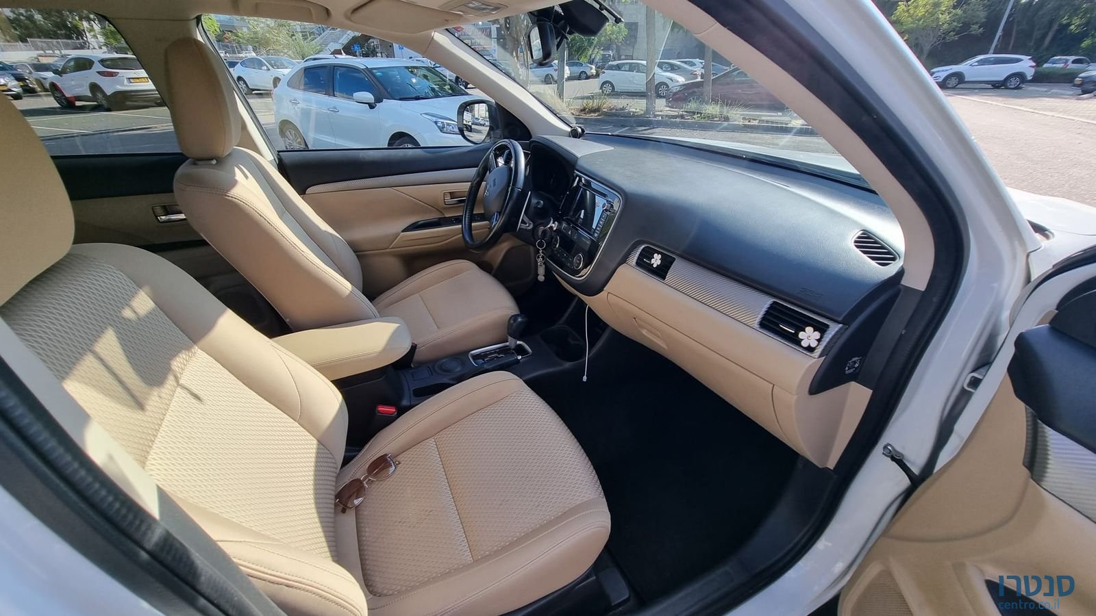 2016' Mitsubishi Outlander מיצובישי אאוטלנדר photo #4