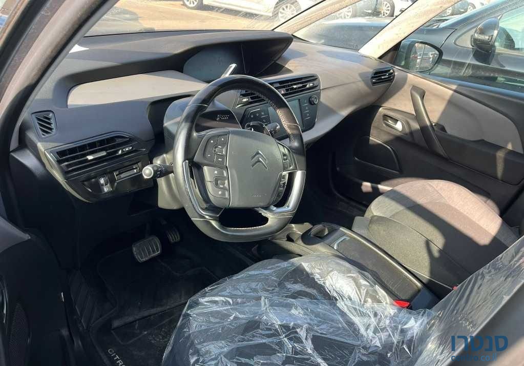 2020' Citroen C4 SpaceTourer סיטרואן C4 ספייסטורר photo #2