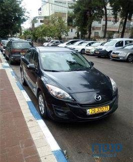 2010' Mazda 3 קומפורט photo #1