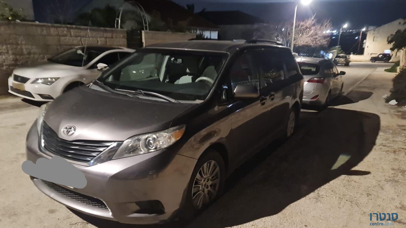 2013' Toyota Sienna טויוטה סיינה photo #5