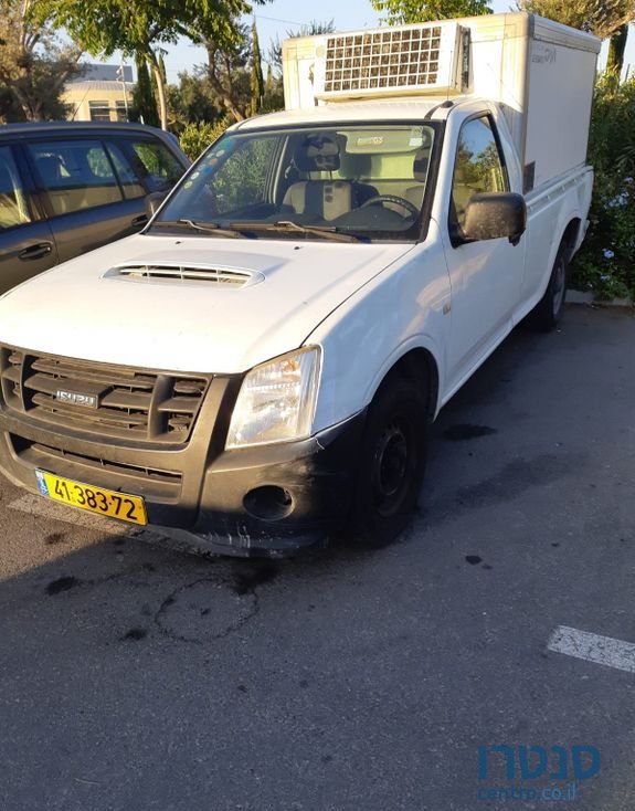 2010' Isuzu D-Max איסוזו photo #1