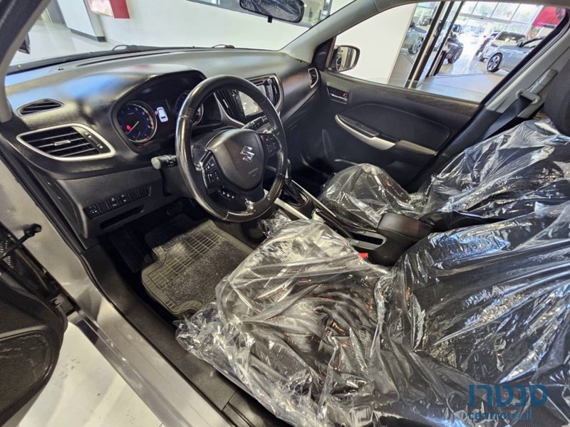 2019' Suzuki Baleno photo #5