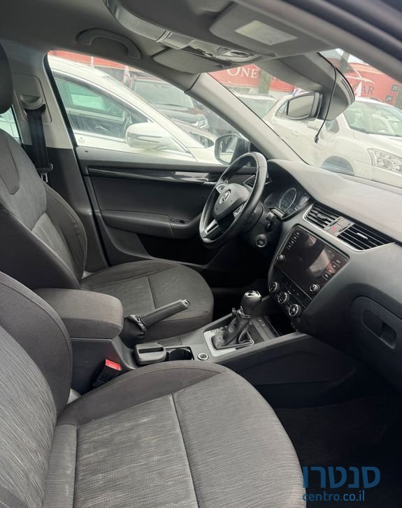 2018' Skoda Octavia סקודה אוקטביה photo #4