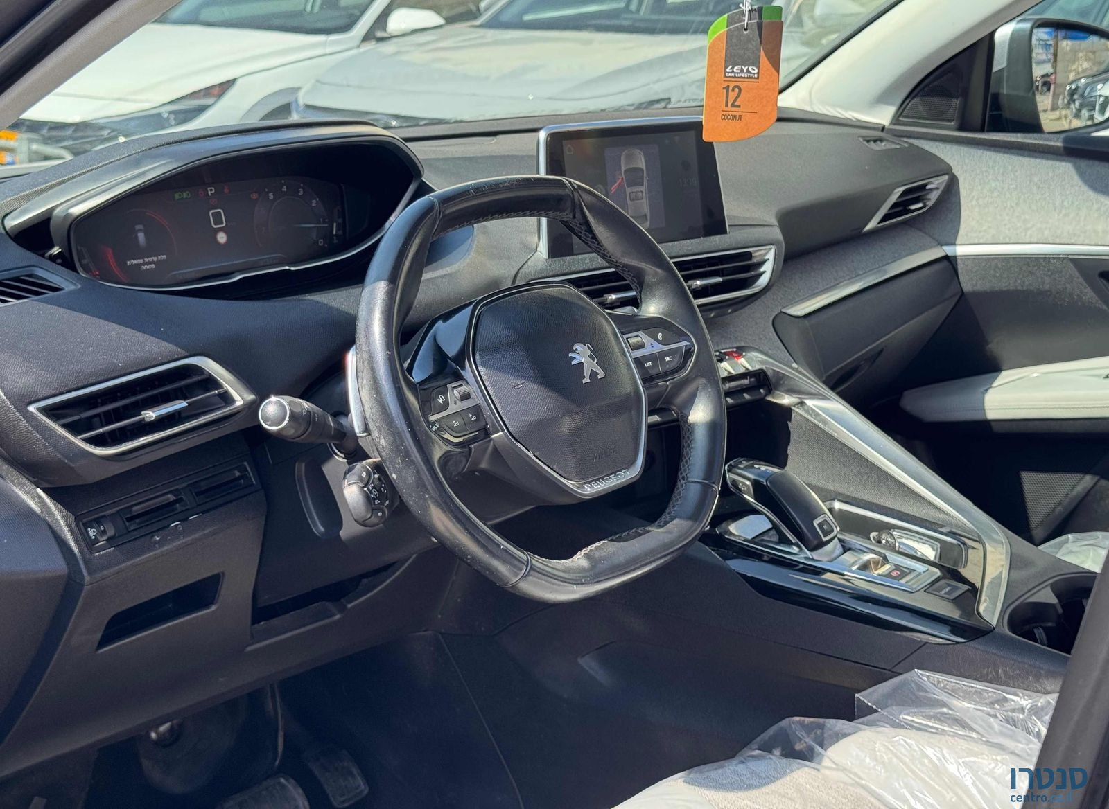 2018' Peugeot 3008 פיג'ו photo #5